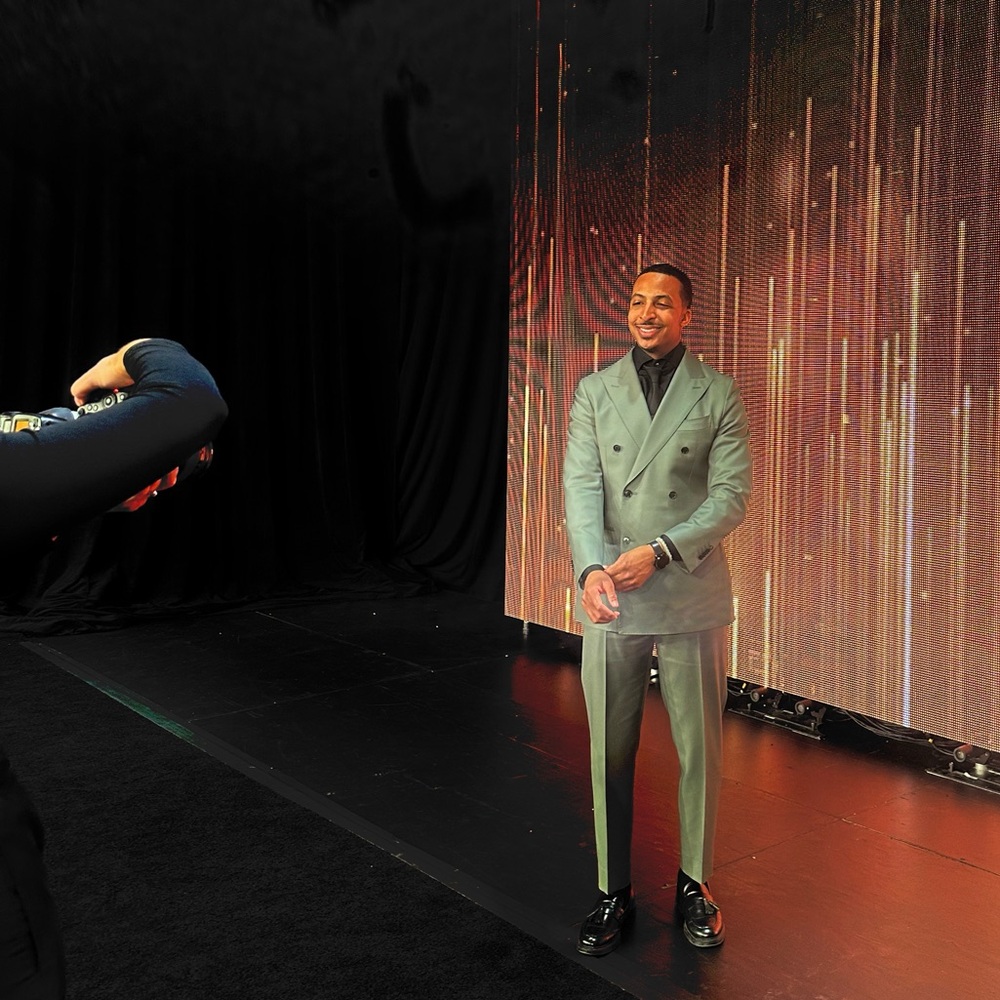 Meet your Posher, Ezra